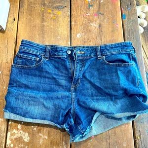 GAP high rise shorts